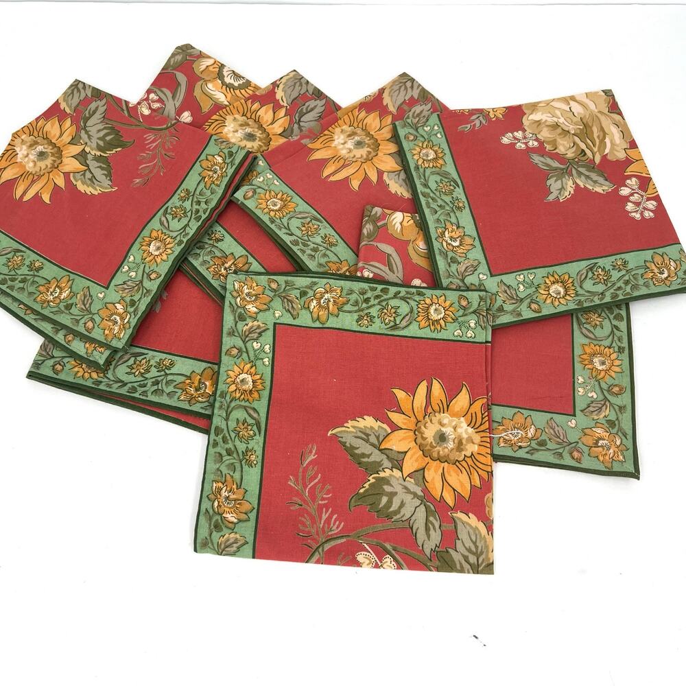 8 April Cornell floral French country napkin set. Like new